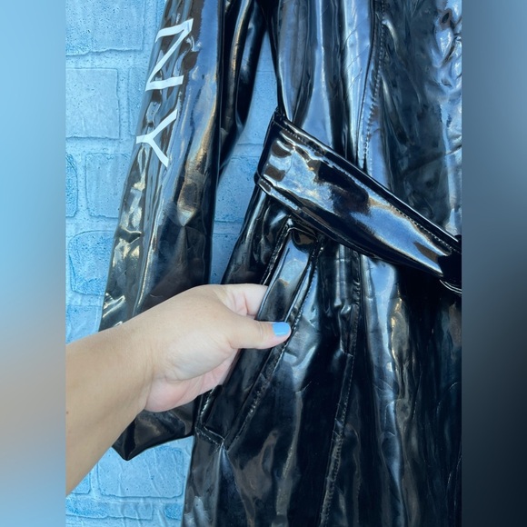VIVIENNE HU VHNY VINYL TRENCH COAT IN BLACK SIZE 8 - Picture 6 of 16